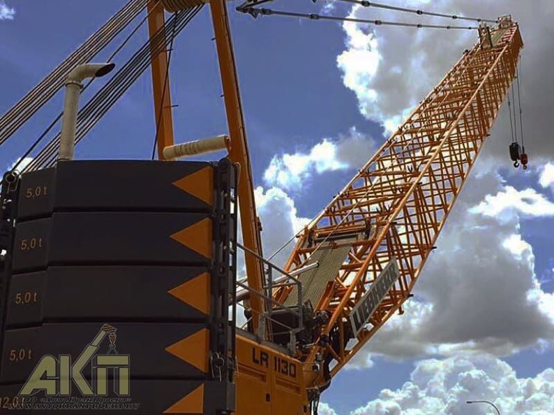 Аренда гусеничного крана 130 тонн Liebherr LR 1130 - заказать в АвтоКранПроект Аренда гусеничного крана 130 тонн Liebherr LR 1130 - заказать в АвтоКранПроект